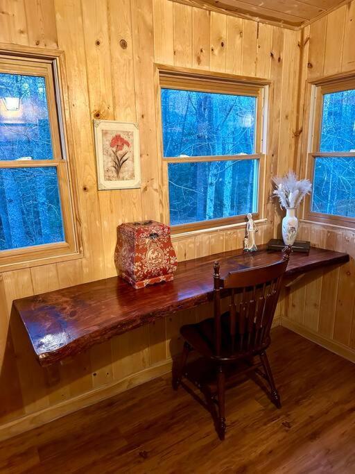 Beautiful & Peaceful Cabin W/ Deck Garden & Fire-Pit Мерфи Экстерьер фото